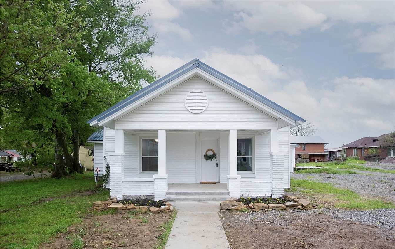 Property thumbnail image