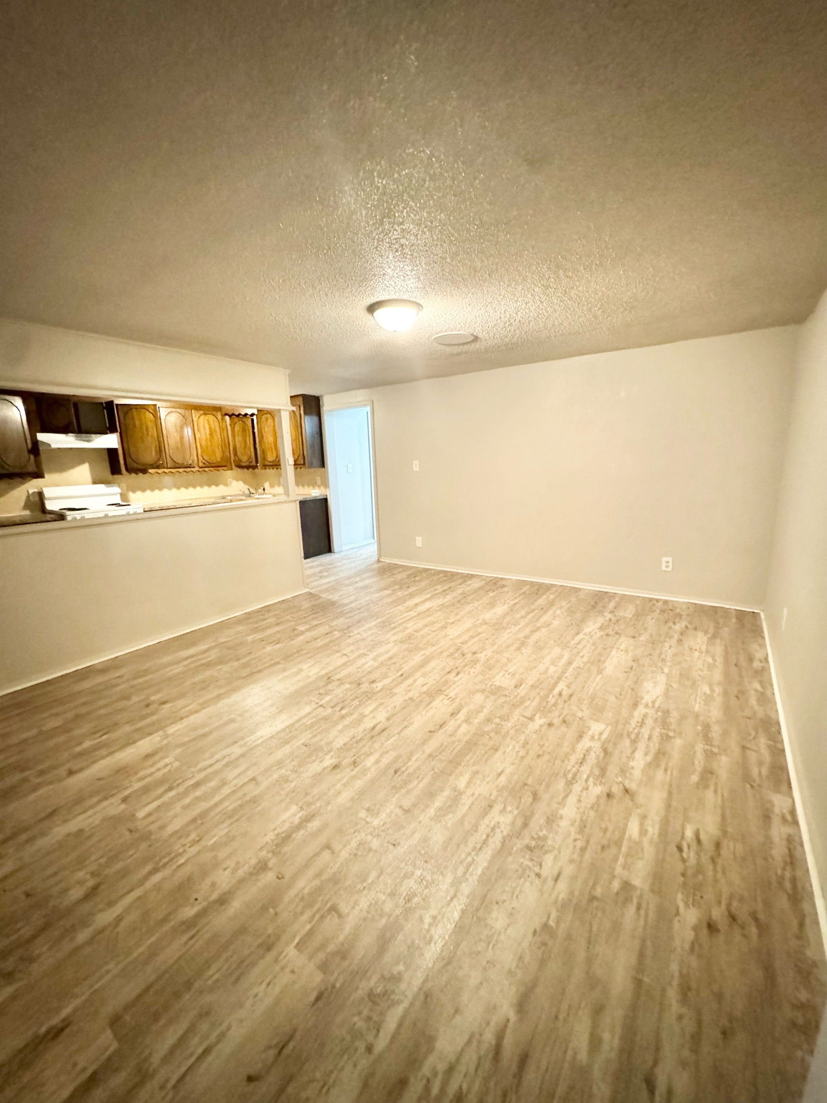 29920 Main Street - 2