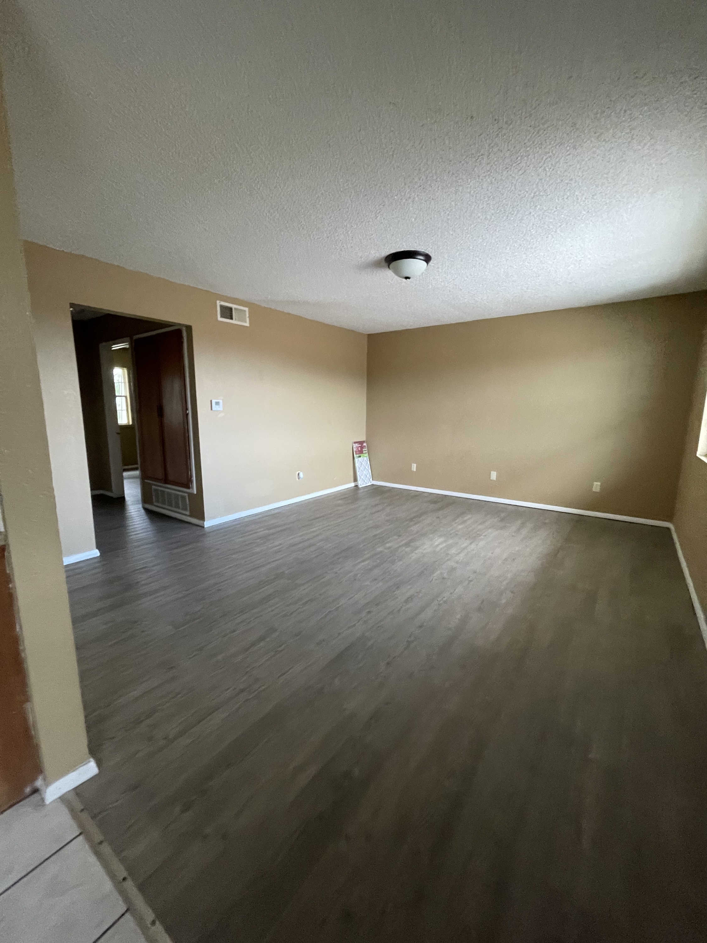 601 Northwest J Street - 1